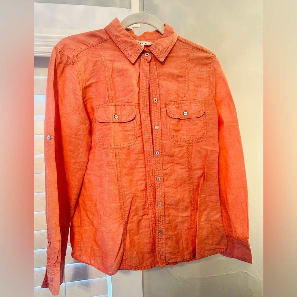 Casual Max Studio Salmon color shirt
